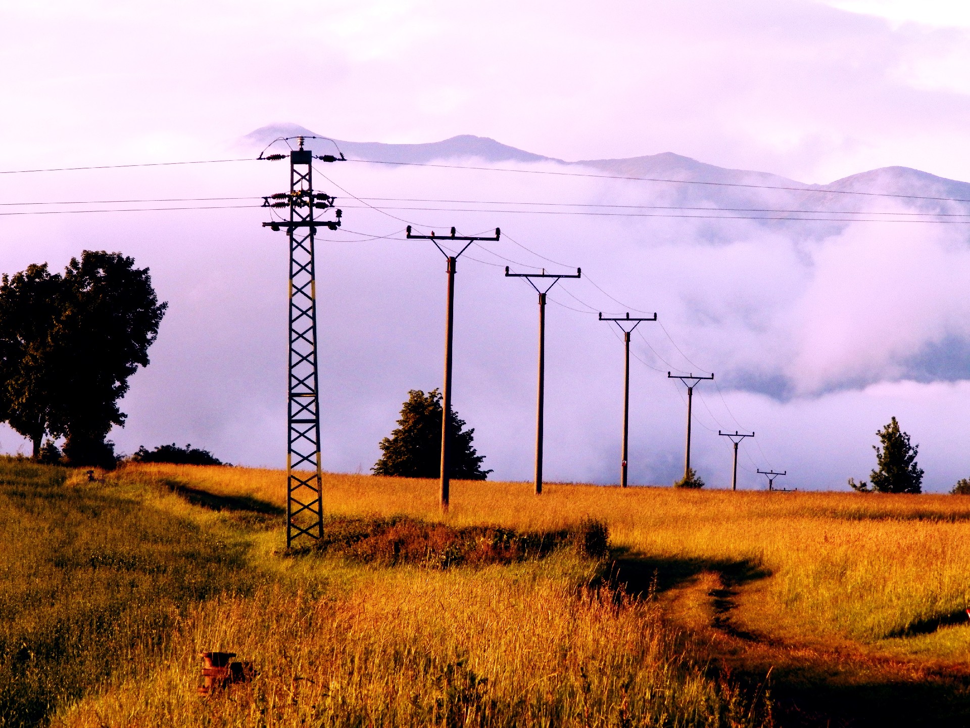 heaven-country-electrical-system-liptov-baa0433530a63332b1bcc24aa717c0ad.jpg